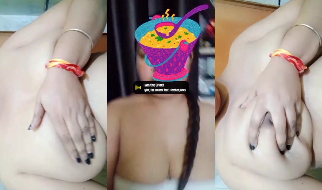 Sexy Indian Chubby Milf Showing